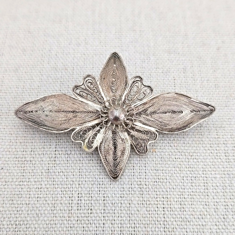 Antique European Spun Wire Brooch